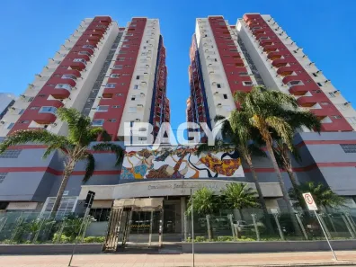 Apartamento com 3 Quartos para alugar, 139m² no Campinas, São José