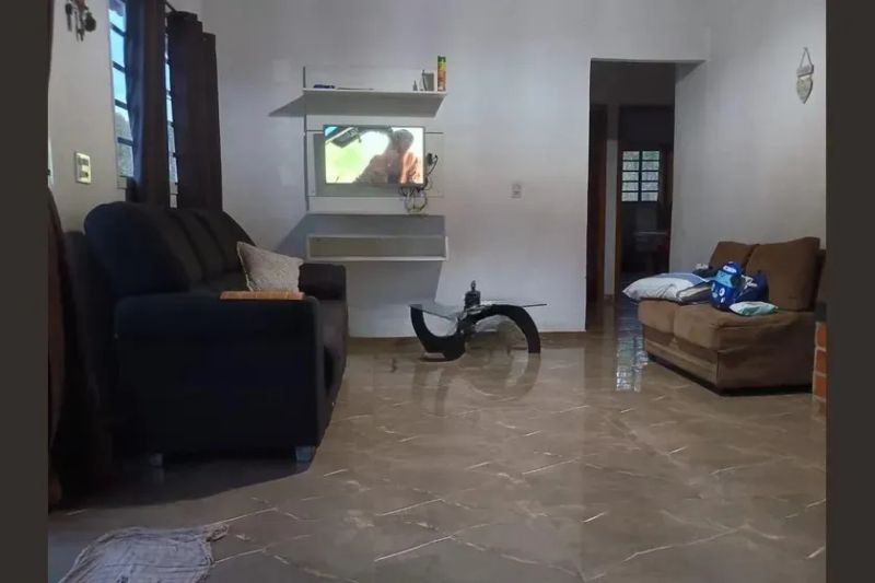 Casa com 3 quartos — Jardim Leblon, Belo Horizonte