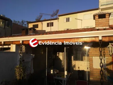 Sobrado com 3 Quartos à venda, 180m² no Vila Pires, Santo André