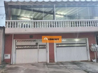 Sobrado com 3 Quartos à venda, 198m² no Vila Oceania, Poá