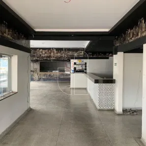 Imóvel Comercial para alugar, 561m² no Centro, Marília