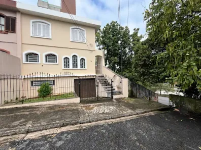 Sobrado com 3 Quartos para alugar, 161m² no Vila Curuçá, Santo André