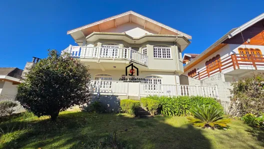 Casa com 4 Quartos à venda, 248m² no Vila Nova, Campos do Jordão