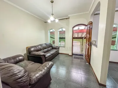 Casa com 3 Quartos para alugar, 240m² no Parque das Nações, Santo André
