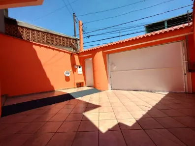 Sobrado com 3 Quartos à venda, 140m² no Vila Tibiriçá, Santo André
