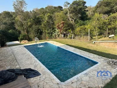 Fazenda/Sítio com 2 Quartos à venda, 588m² no , Mairinque