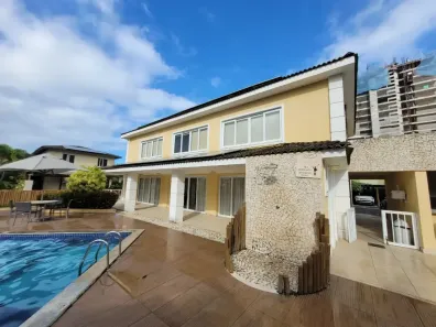 Casa de Condomínio com 4 Quartos à venda, 392m² no Piatã, Salvador