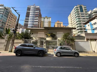 Imóvel Comercial para alugar, 410m² no Meia Praia, Itapema