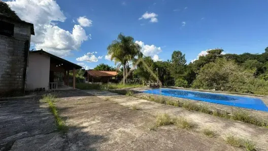 Fazenda/Sítio com 3 Quartos à venda, 175m² no Maracanã, Jarinu