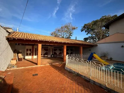 Casa de Condomínio com 2 Quartos à venda, 228m² no Dois Córregos, Piracicaba