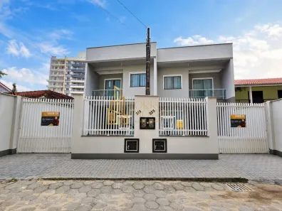 Sobrado com 4 Quartos à venda, 171m² no Gravatá, Navegantes