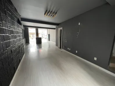 Sala Comercial à venda, 101m² no Centro, Balneário Camboriú