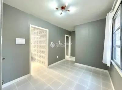 Apartamento com 1 Quarto à venda, 34m² no Jardim Itu, Porto Alegre