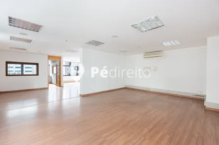 Sala Comercial para alugar, 244m² no Vila Olímpia, São Paulo