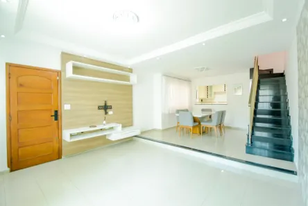 Casa com 2 Quartos para alugar, 100m² no Centro, Guarulhos