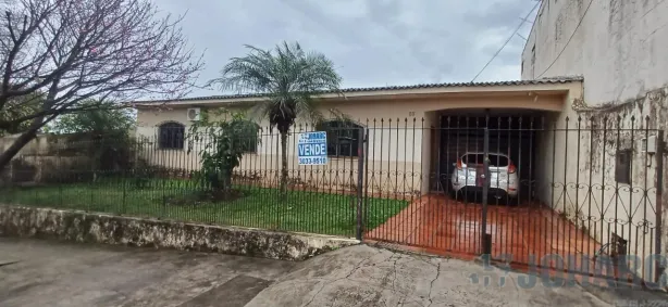 Casa com 3 Quartos à venda, 153m² no Centro, Apucarana