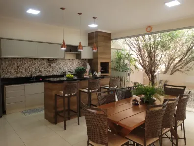 Casa com 3 Quartos à venda, 156m² no São Francisco, São José do Rio Preto