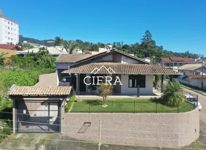 Casa com 3 Quartos à venda, 234m² no Progresso, Rio do Sul