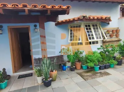 Casa com 3 Quartos à venda, 306m² no Jardim Alice, Jaguariúna