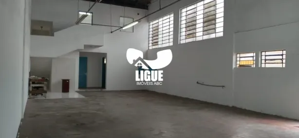 Galpão/Depósito/Armazém para alugar, 237m² no Serraria, Diadema