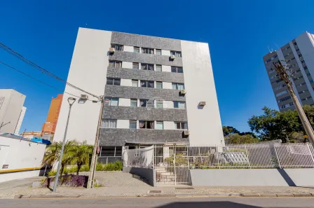 Apartamento com 1 Quarto à venda, 25m² no Centro Cívico, Curitiba