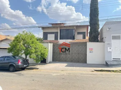 Sobrado com 5 Quartos à venda, 339m² no Setor Marechal Rondon, Goiânia