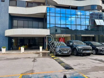 Sala Comercial à venda, 600m² no Jardim Armação, Salvador