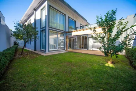 Casa de Condomínio com 4 Quartos à venda, 278m² no Paisagem Renoir, Cotia