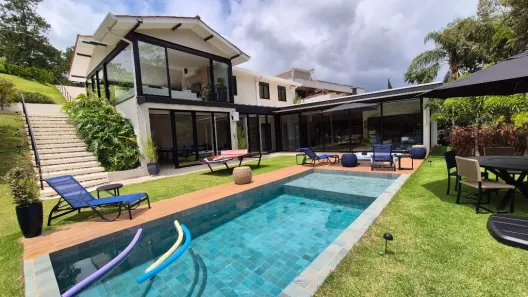 Casa de Condomínio com 4 Quartos à venda, 318m² no Ibiúna, Ibiúna