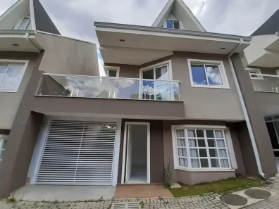 Sobrado com 4 Quartos à venda, 148m² no Santo Inácio, Curitiba