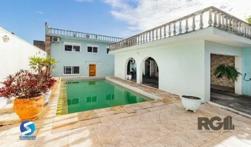 Casa com 4 Quartos à venda, 280m² no Chácara das Pedras, Porto Alegre