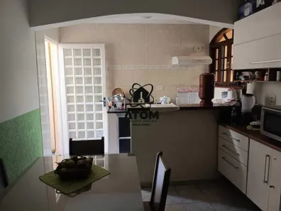 Casa com 2 Quartos à venda, 100m² no Jardim São Benedito, Taubaté