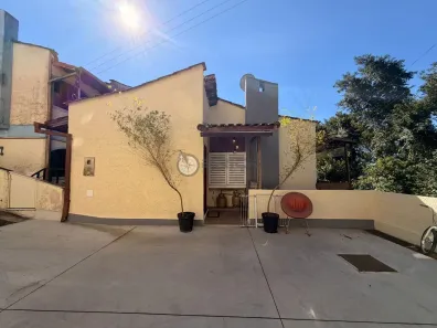 Casa de Condomínio com 3 Quartos à venda, 120m² no Iucas, Teresópolis
