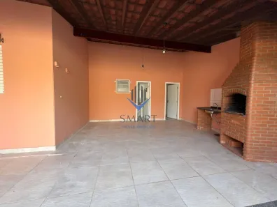 Casa com 2 Quartos para alugar, 131m² no Vila Dainese, Americana