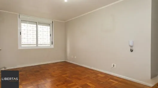Apartamento com 2 Quartos à venda, 59m² no Vila Ipiranga, Porto Alegre