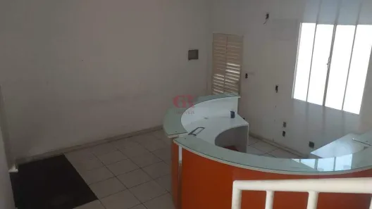 Prédio Comercial para alugar, 590m² no Estoril, Belo Horizonte
