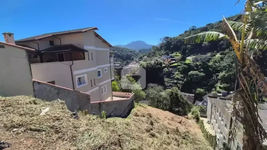 Lote/Terreno à venda, 890m² no Saldanha Marinho, Petrópolis