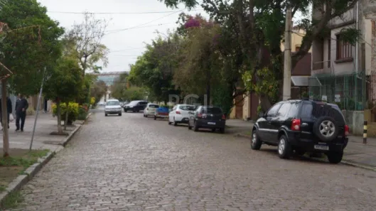 Lote/Terreno à venda, 218m² no Floresta, Porto Alegre