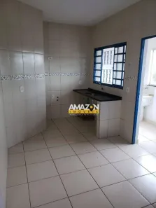 Sobrado com 3 Quartos para alugar, 70m² no Piracangaguá, Taubaté