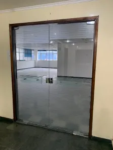 Sala Comercial para alugar, 220m² no República, São Paulo