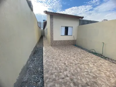 Casa com 3 Quartos à venda, 70m² no Vila Figueira, Suzano