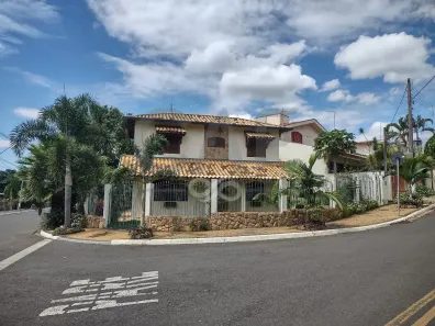 Casa com 4 Quartos à venda, 173m² no Jardim Holanda, Holambra