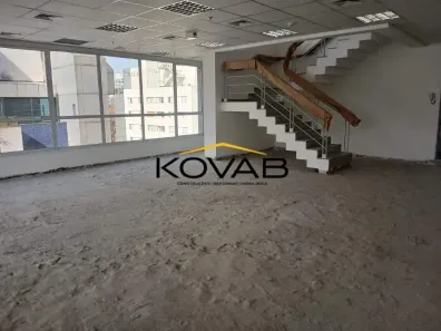 Sala Comercial para alugar, 399m² no Vila Uberabinha, São Paulo
