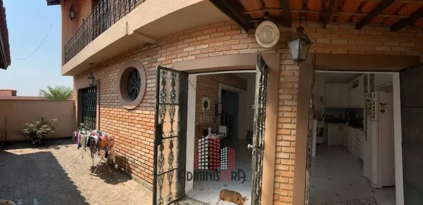 Casa com 3 Quartos à venda, 300m² no Vila Fiori, Sorocaba