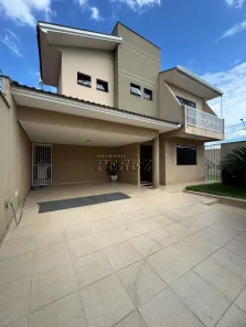Sobrado com 3 Quartos à venda, 163m² no Vale de San Izidro, Londrina