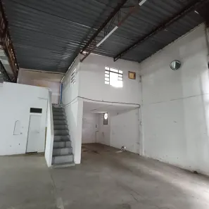Galpão/Depósito/Armazém para alugar, 174m² no Jardim Aeroporto, São José dos Campos