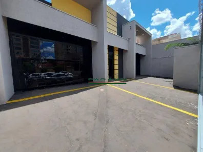 Imóvel Comercial com 7 Quartos para alugar, 215m² no Jardim Irajá, Ribeirão Preto