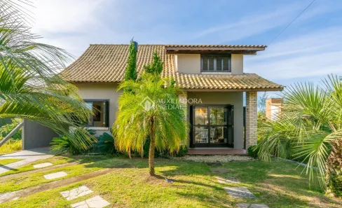 Casa com 4 Quartos à venda, 159m² no Loteamento Praia de Ibiraquera, Imbituba