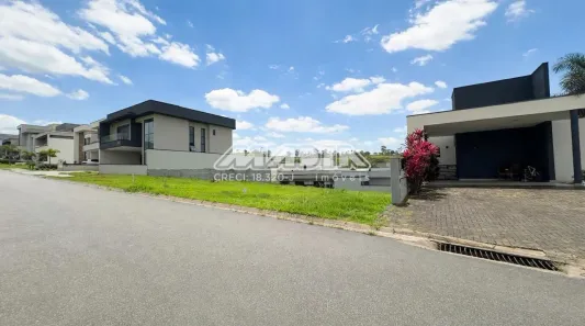 Lote/Terreno à venda, 300m² no Roncáglia, Valinhos