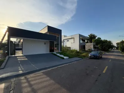Casa de Condomínio com 3 Quartos à venda, 250m² no Ponta Negra, Manaus